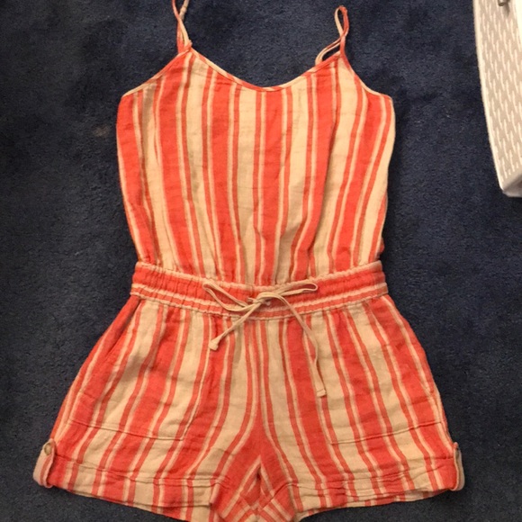 LOFT Other - loft romper